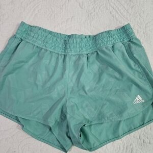 Adidas gym shorts- large- excellent